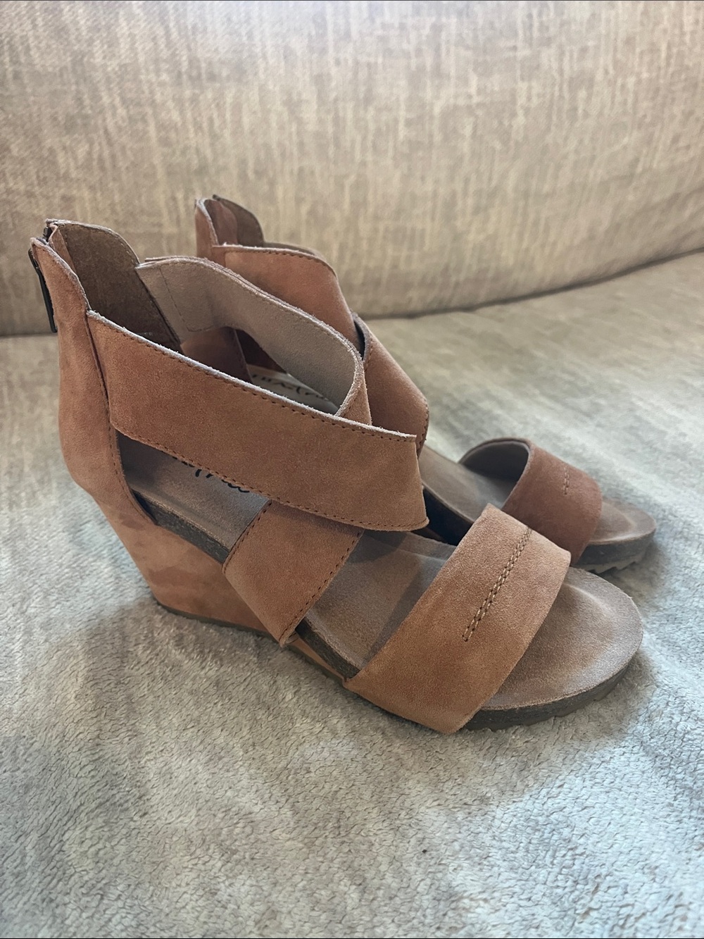 Diba True Brown Suede Wedge Sandals